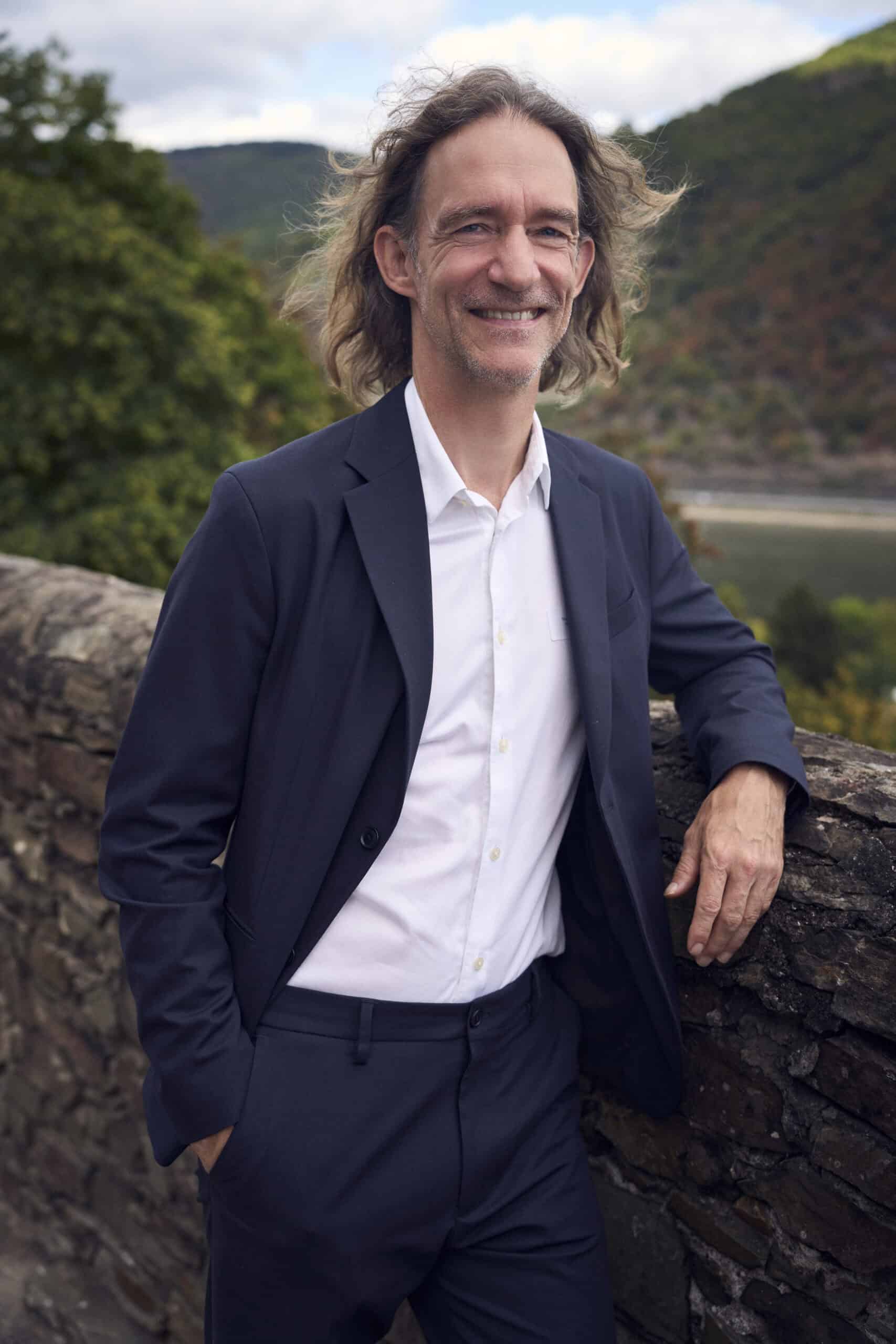 Prof. Dr. Thorsten Schmidt